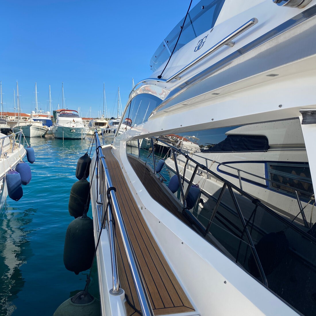 Galeon 550, Gremix | Yacht Charter Croatia