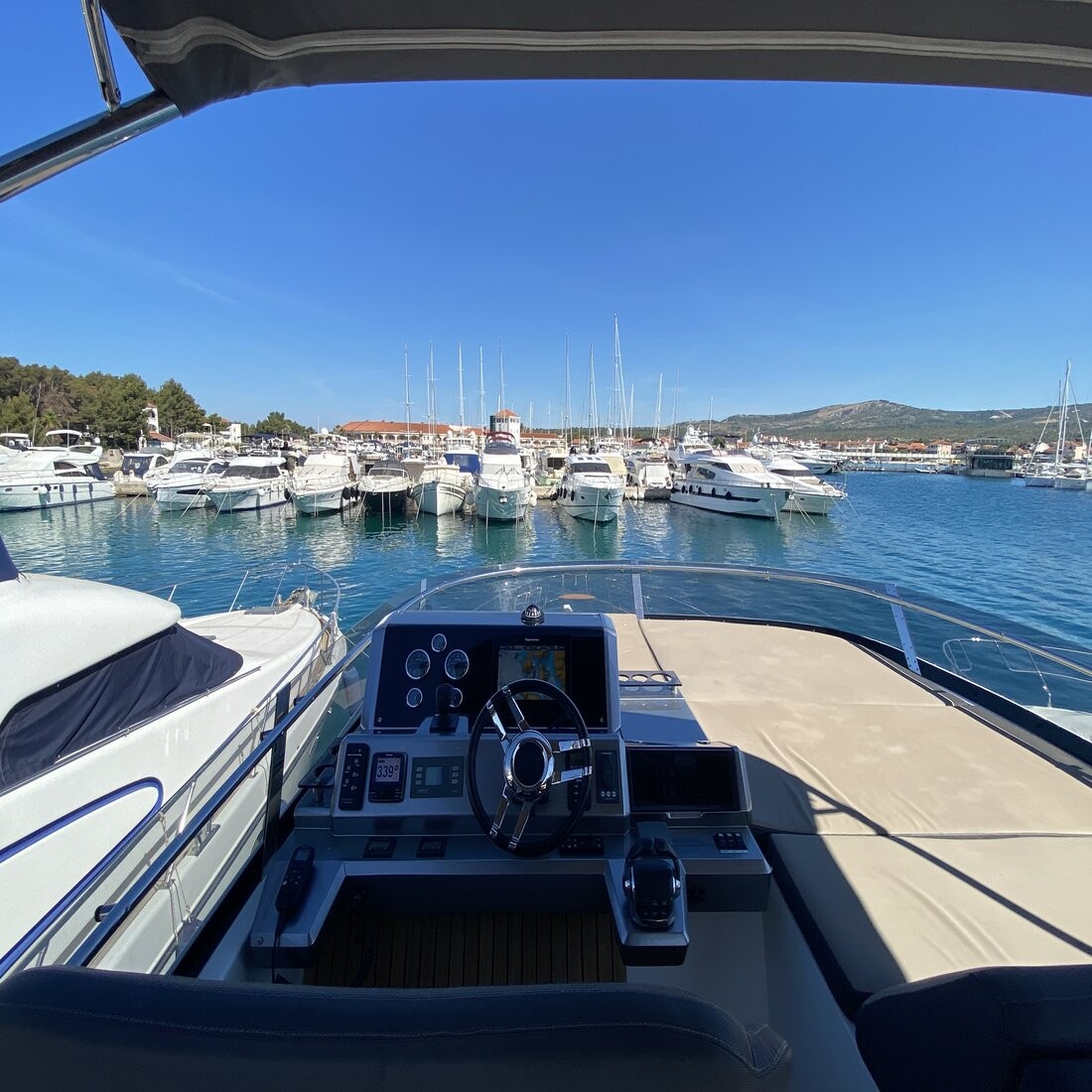 Galeon 550, Gremix | Yacht Charter Croatia