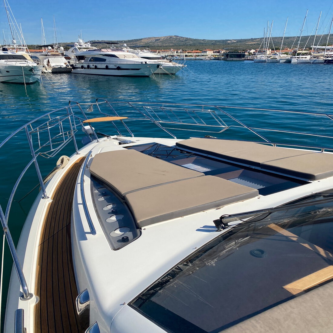 Galeon 550, Gremix | Yacht Charter Croatia
