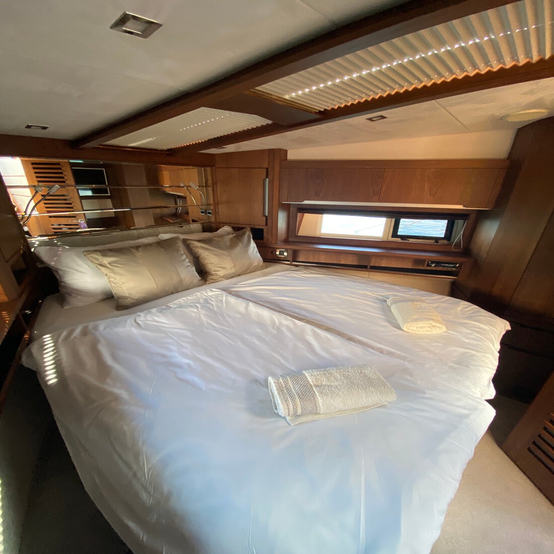 Galeon 550, Gremix | Yacht Charter Croatia