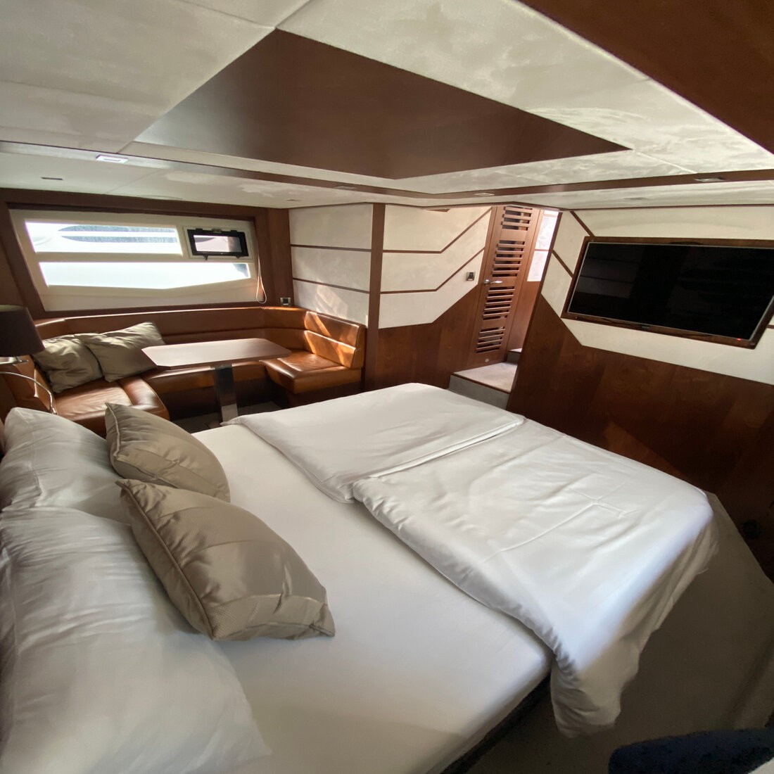 Galeon 550, Gremix | Yacht Charter Croatia