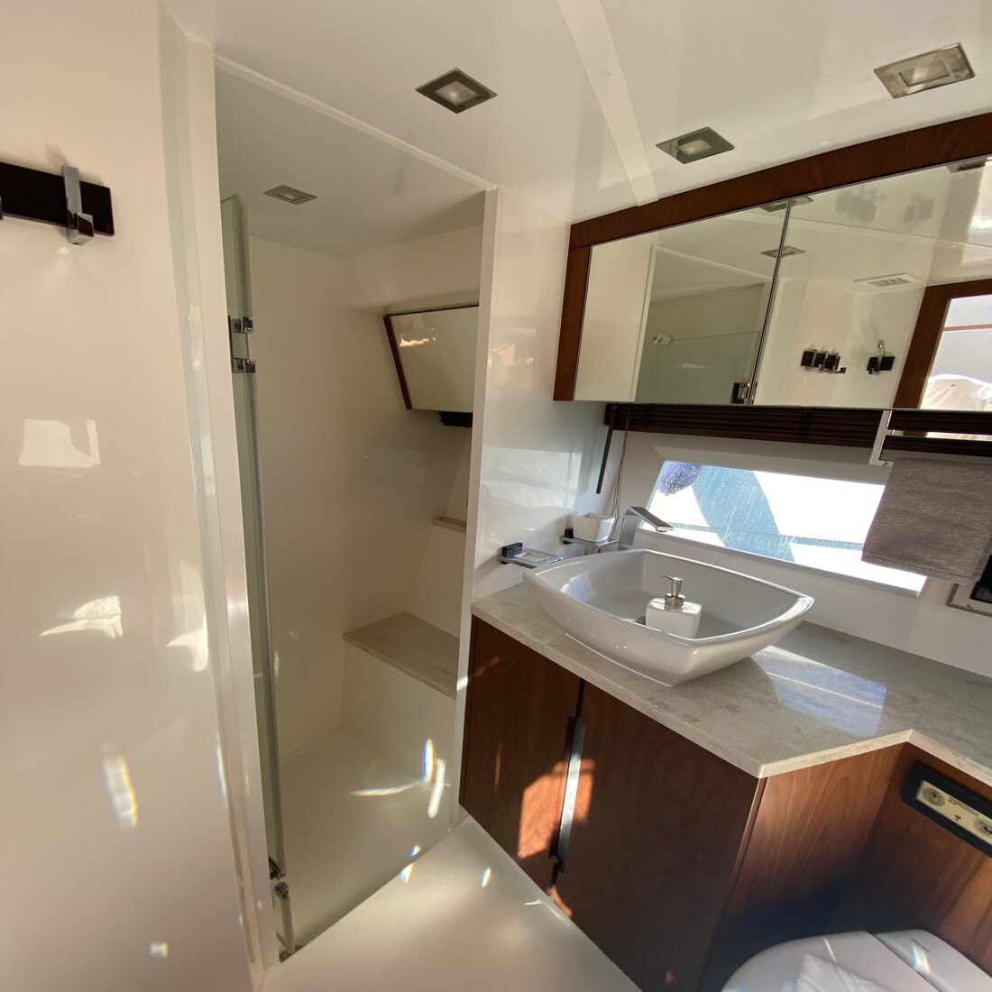 Galeon 550, Gremix | Yacht Charter Croatia