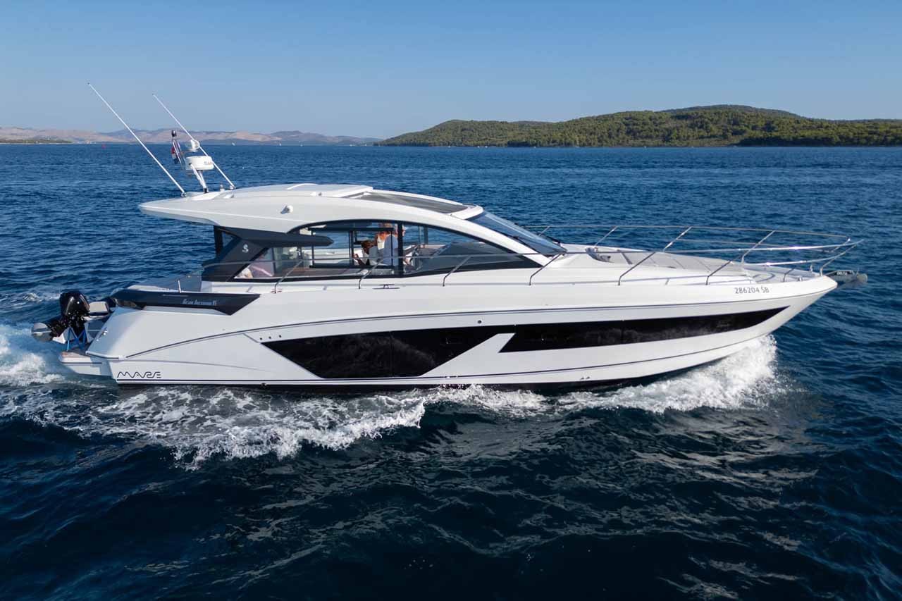 Gran Turismo 45, Holly Four | Yachtcharter Kroatien