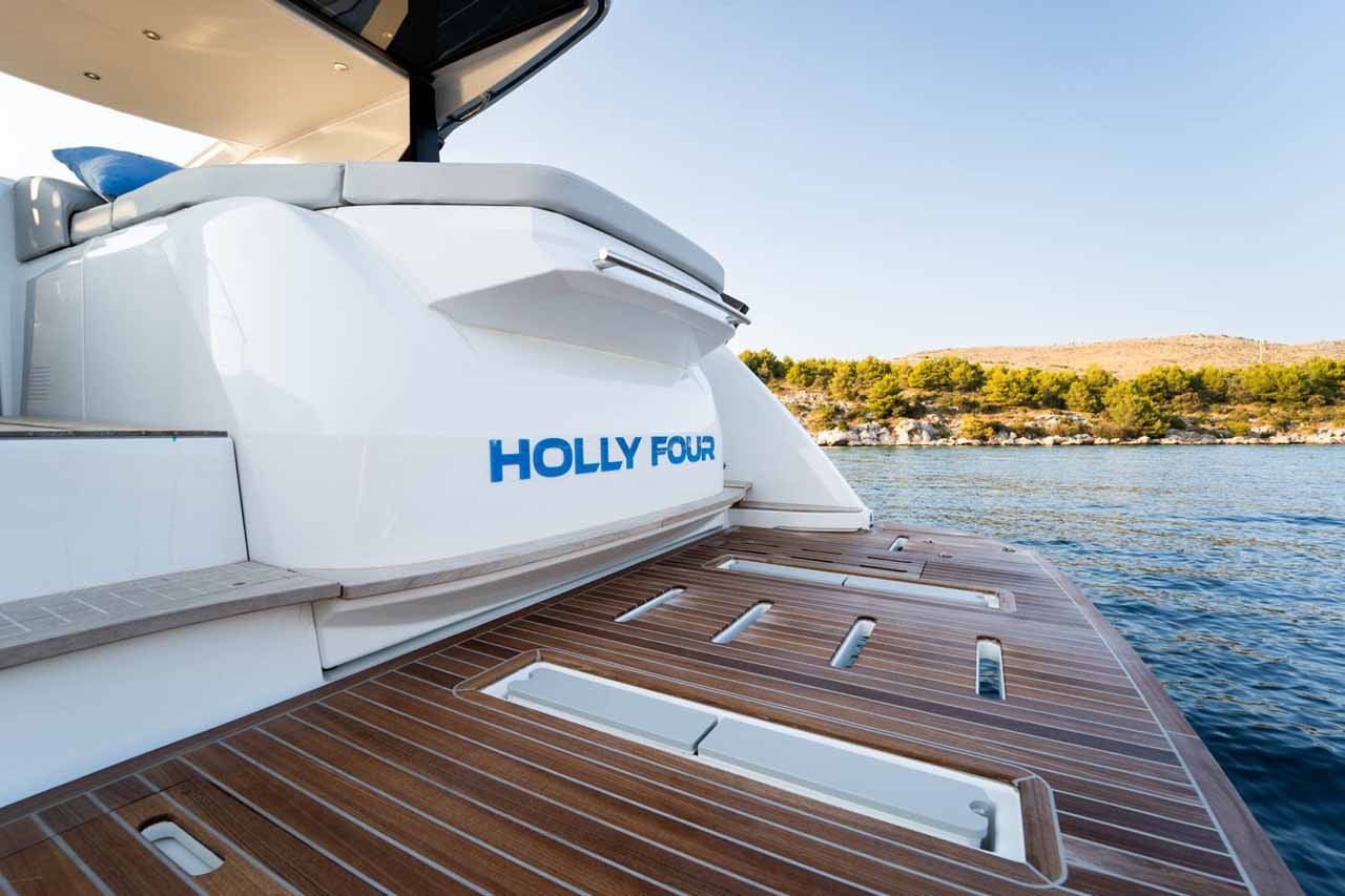 Gran Turismo 45, Holly Four | Yachtcharter Kroatien