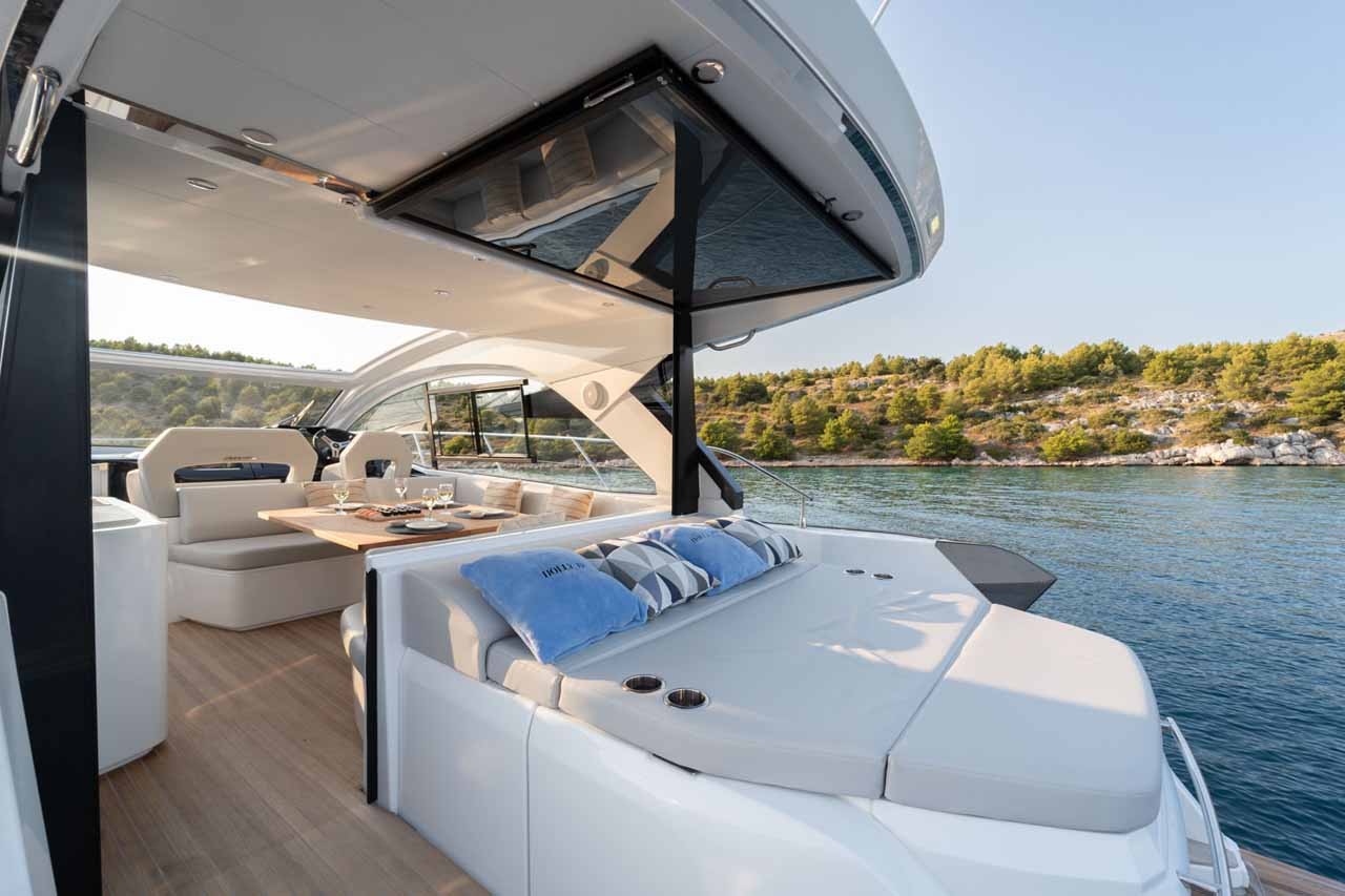 Gran Turismo 45, Holly Four | Yachtcharter Kroatien