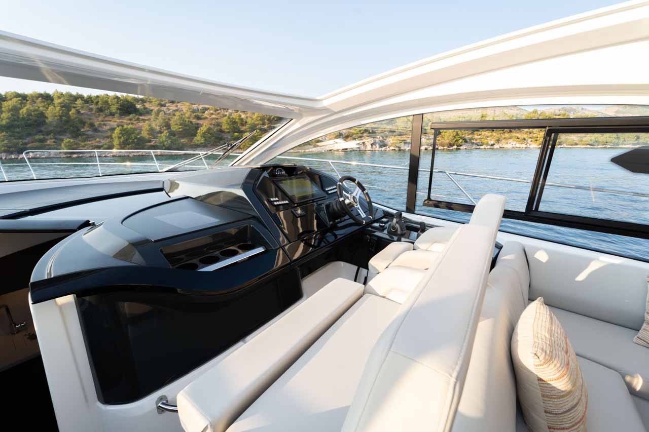 Gran Turismo 45, Holly Four | Yachtcharter Kroatien