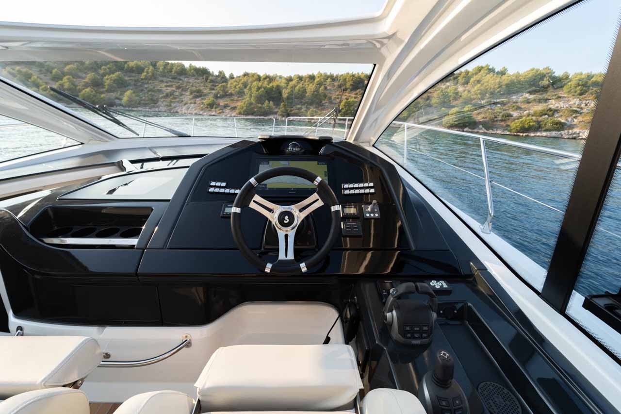 Gran Turismo 45, Holly Four | Yachtcharter Kroatien