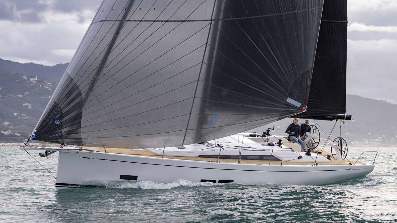 Grand Soleil 44 Performance, Destiny | Yacht Charter Croatia