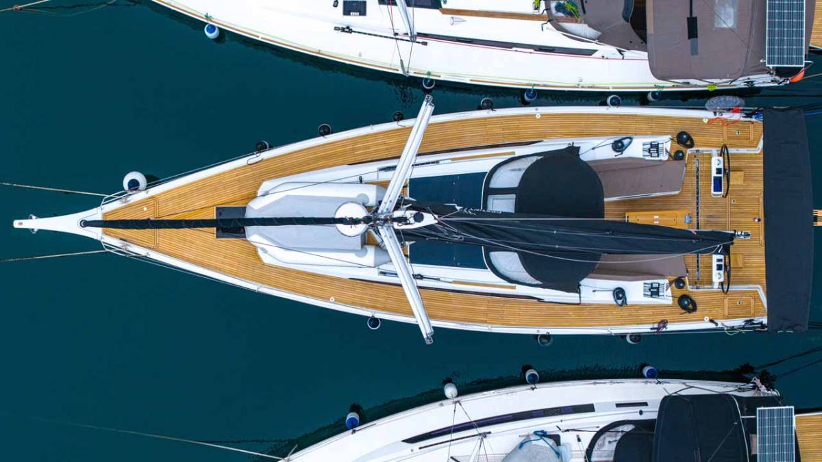 Grand Soleil 44 Performance, Destiny | Yacht Charter Croatia