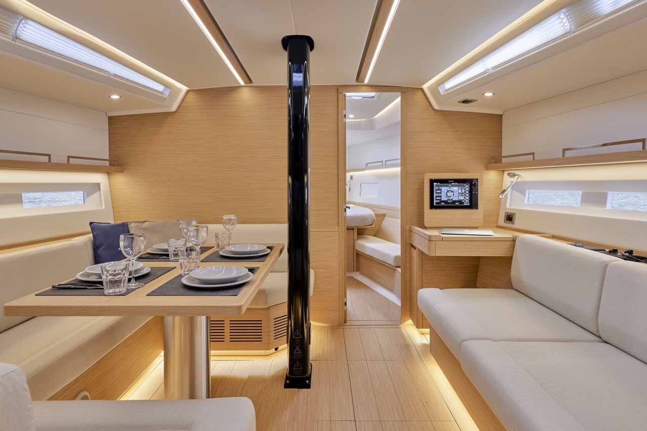 Grand Soleil 44 Performance, Destiny | Yacht Charter Croatia