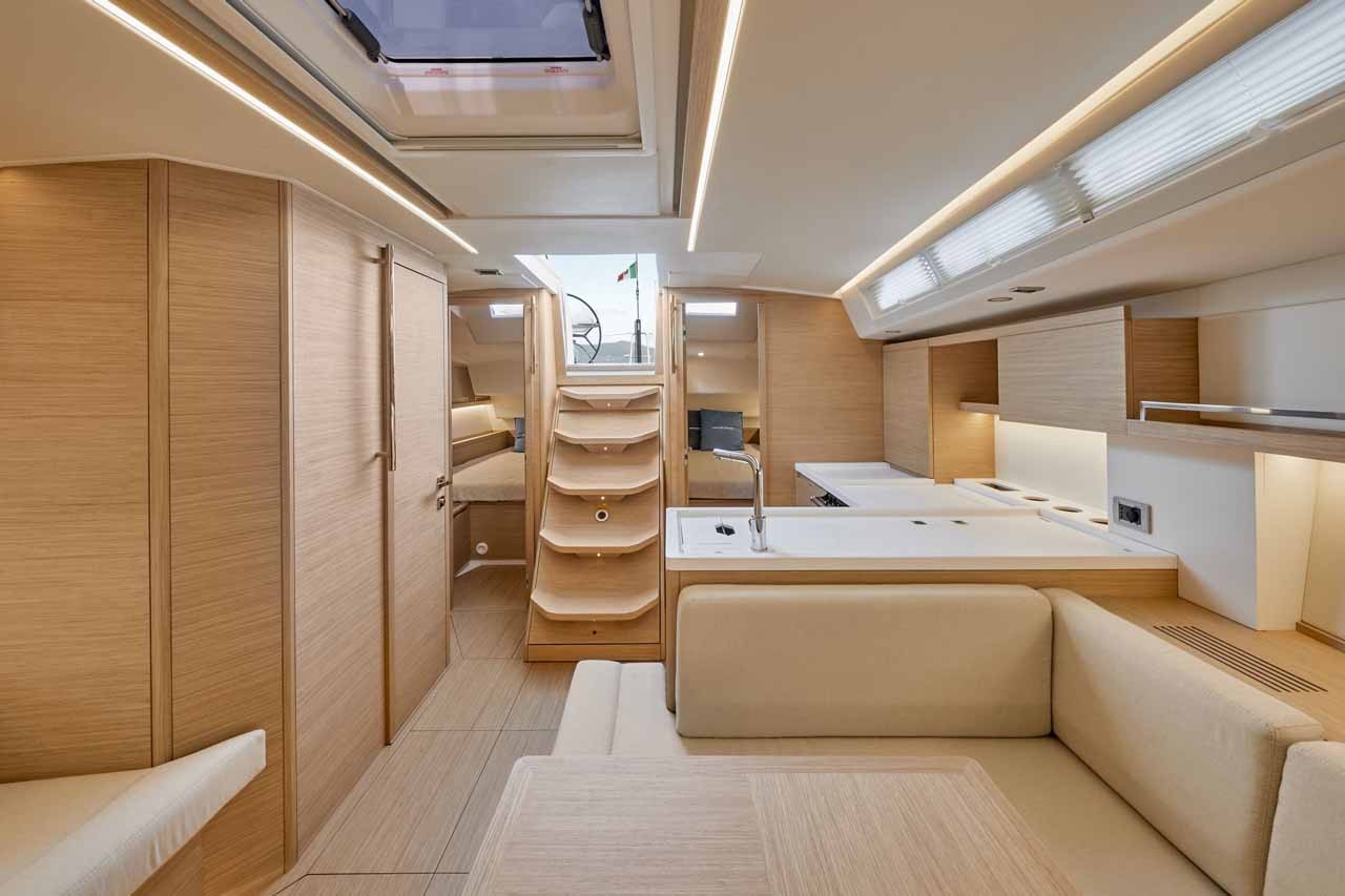 Grand Soleil 44 Performance, Destiny | Yacht Charter Croatia