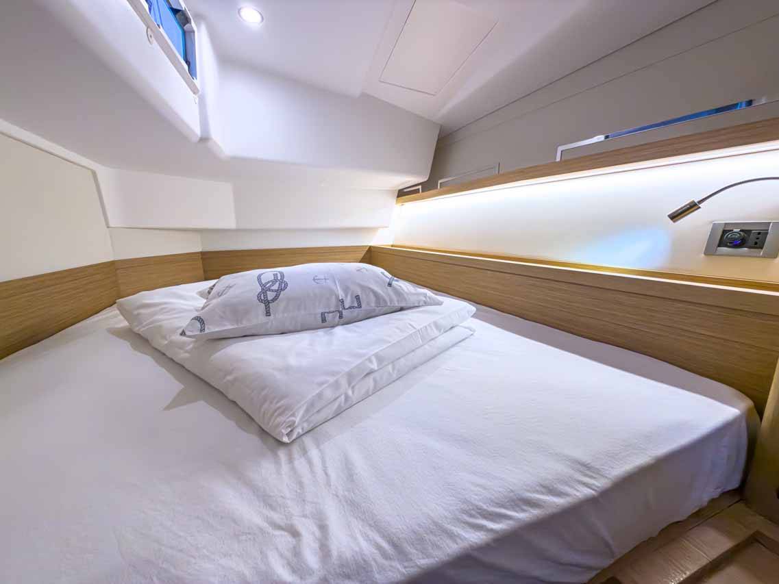 Grand Soleil 44 Performance, Destiny | Yacht Charter Croatia