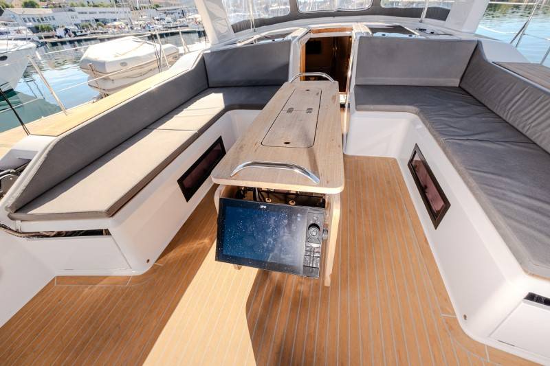 Grand Soleil 52 LC, Morea | Yacht Charter Croatia