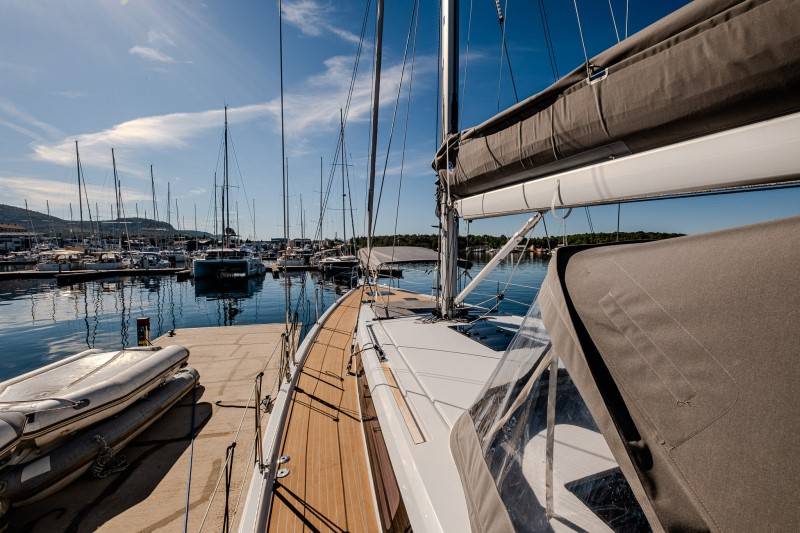 Grand Soleil 52 LC, Morea | Yacht Charter Croatia