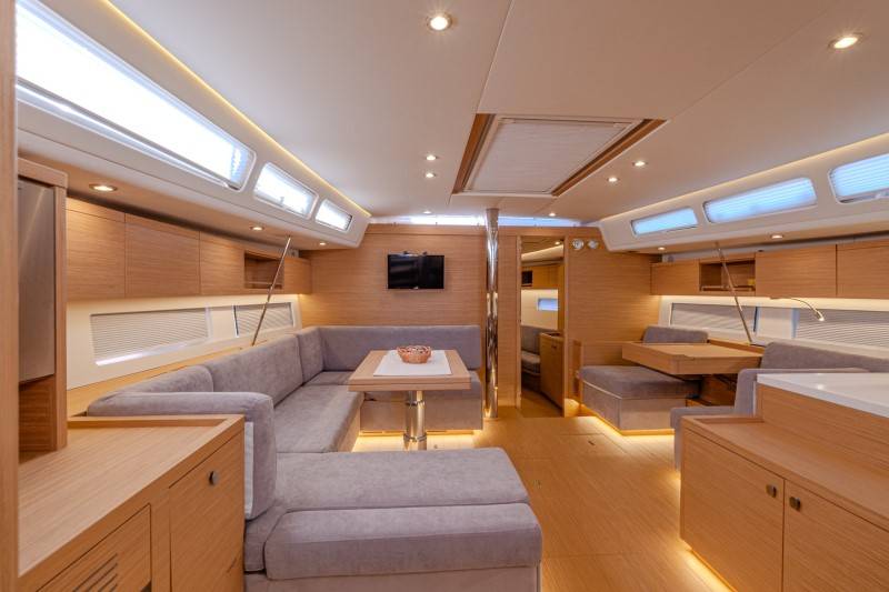 Grand Soleil 52 LC, Morea | Yacht Charter Croatia