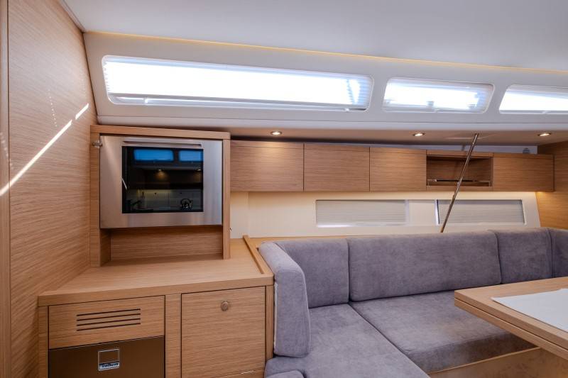 Grand Soleil 52 LC, Morea | Yacht Charter Croatia