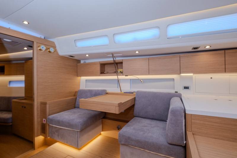 Grand Soleil 52 LC, Morea | Yacht Charter Croatia