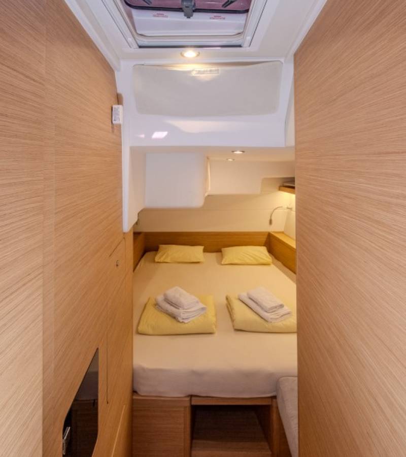 Grand Soleil 52 LC, Morea | Yacht Charter Croatia