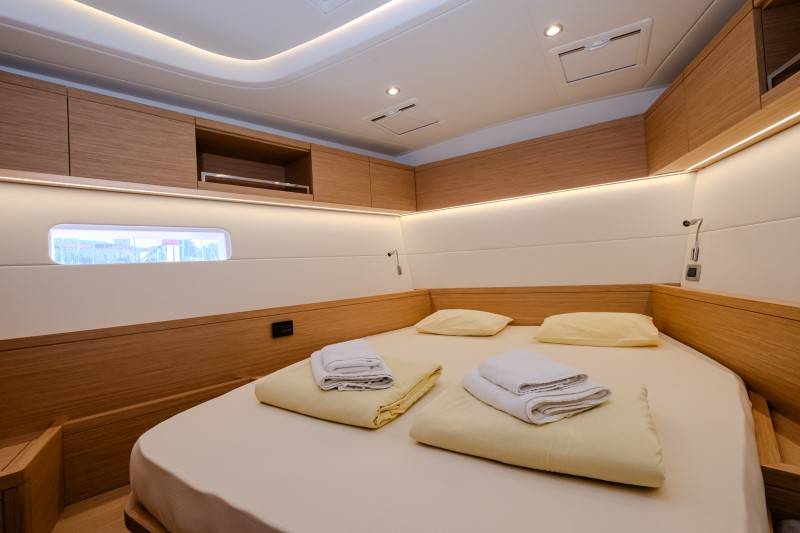 Grand Soleil 52 LC, Morea | Yacht Charter Croatia