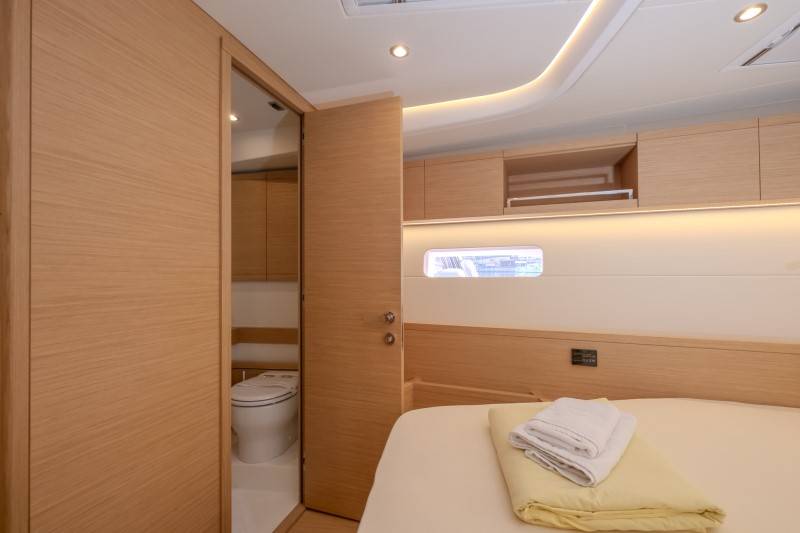 Grand Soleil 52 LC, Morea | Yacht Charter Croatia