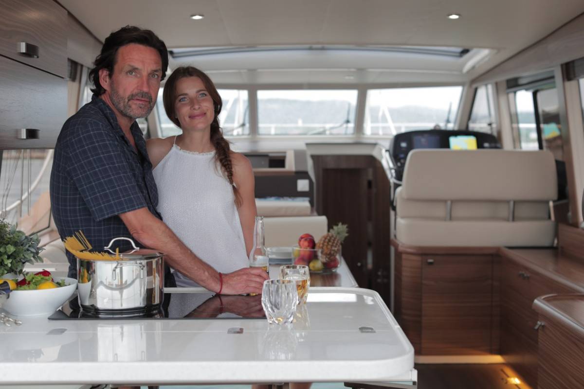 Greenline 40, Citadel | Yacht Charter Croatia