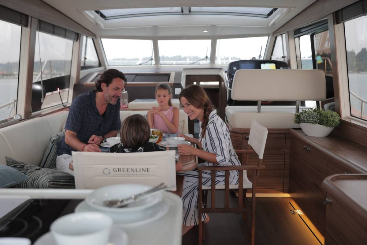 Greenline 40, Citadel | Yacht Charter Croatia