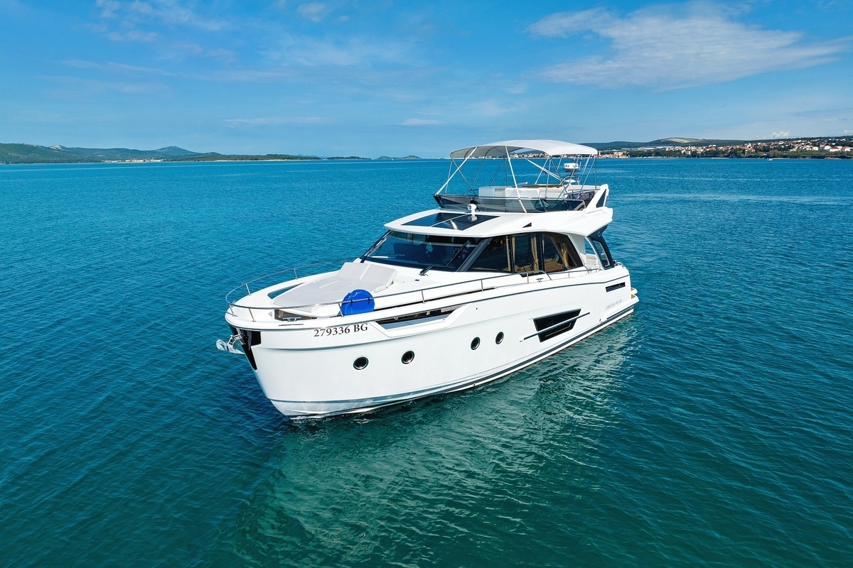 Greenline 45, Pepper | Yacht Charter Croatia