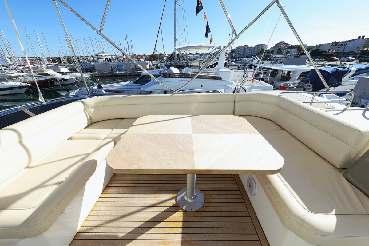 Greenline 48, Vegas | Yacht Charter Croatia