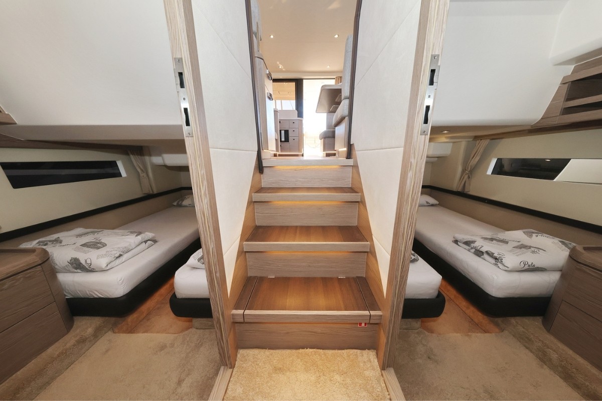 Greenline 48, Vegas | Yacht Charter Croatia