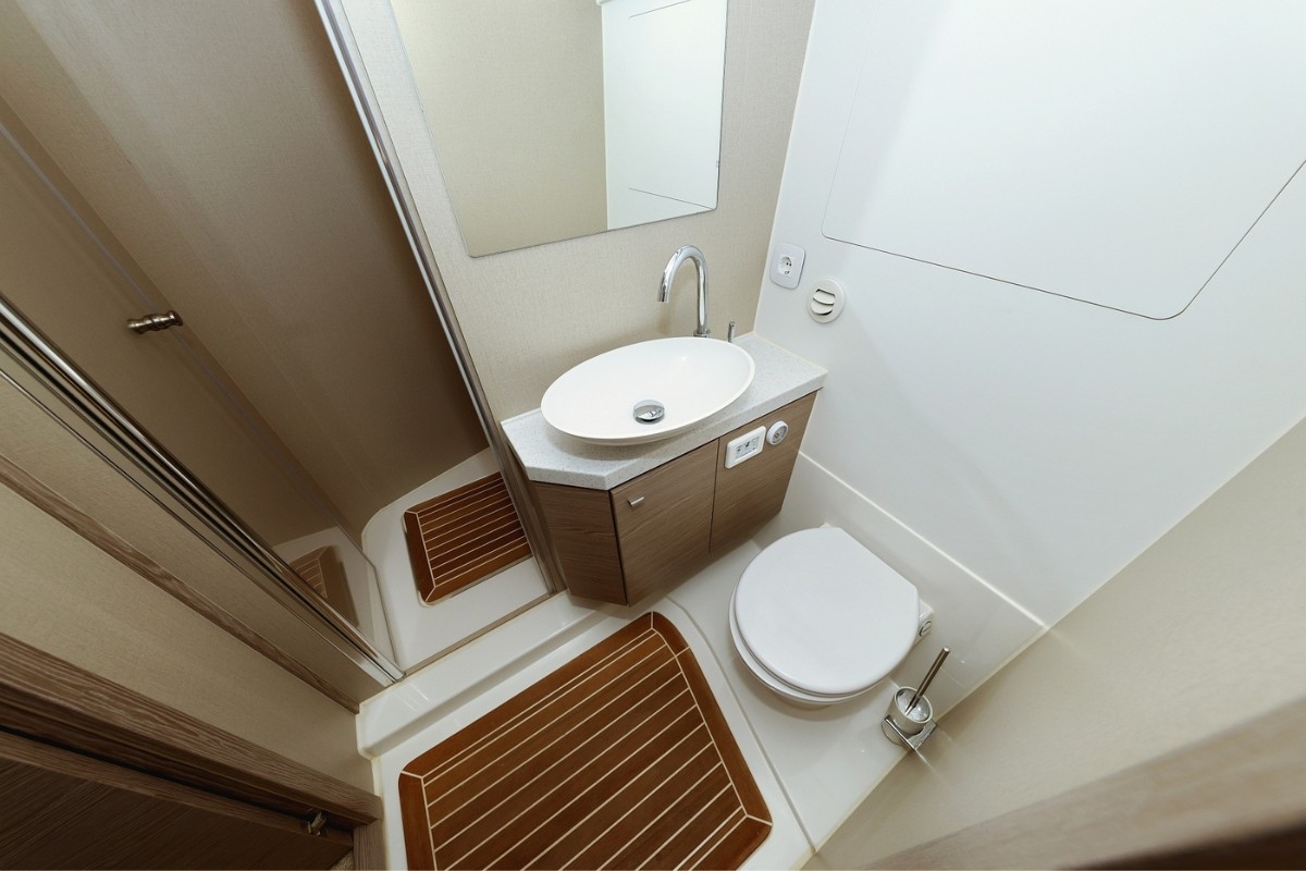 Greenline 48, Vegas | Yacht Charter Croatia