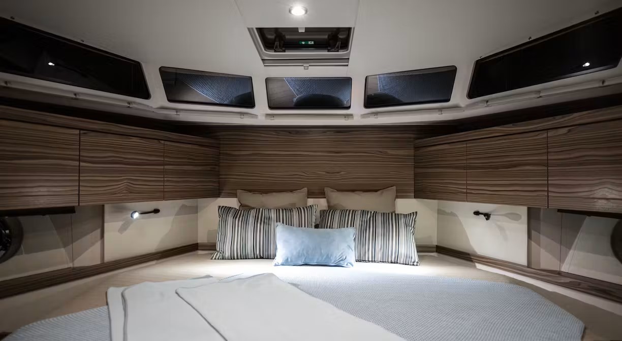 Greenline 48, Red Hot | Yacht Charter Croatia