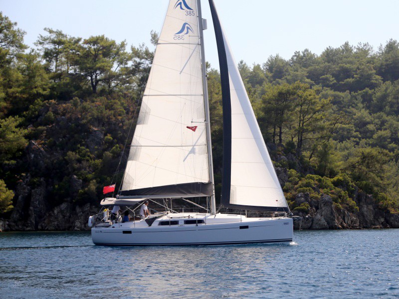 Hanse 385, Ariel | Yacht Charter Croatia