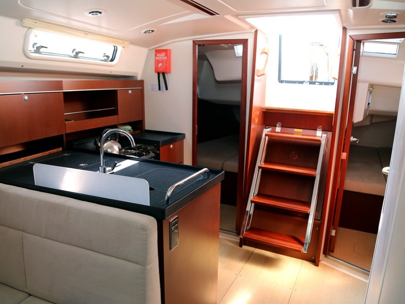 Hanse 385, Ariel | Yacht Charter Croatia
