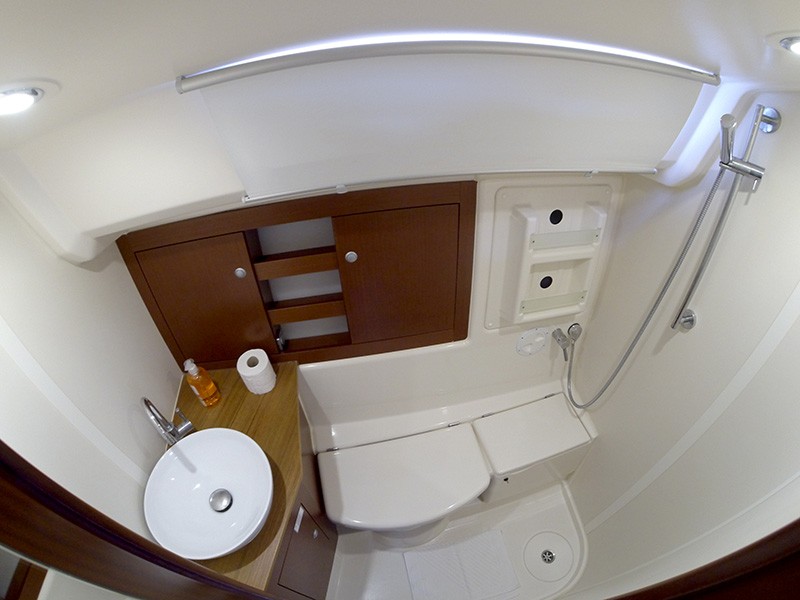 Hanse 385, Ariel | Yacht Charter Croatia