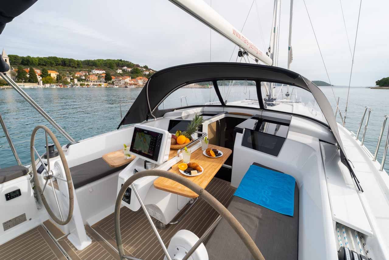 Hanse 388, Daydream | Noleggio di Yacht Croazia