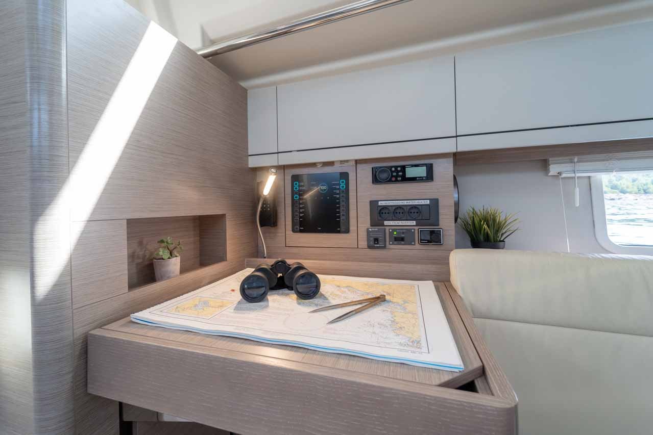 Hanse 388, Daydream | Noleggio di Yacht Croazia