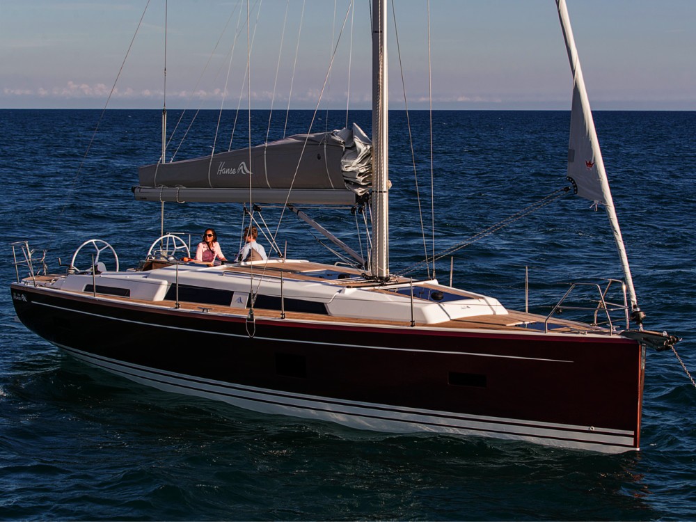 Hanse 388, Barcelona | Noleggio di Yacht Croazia
