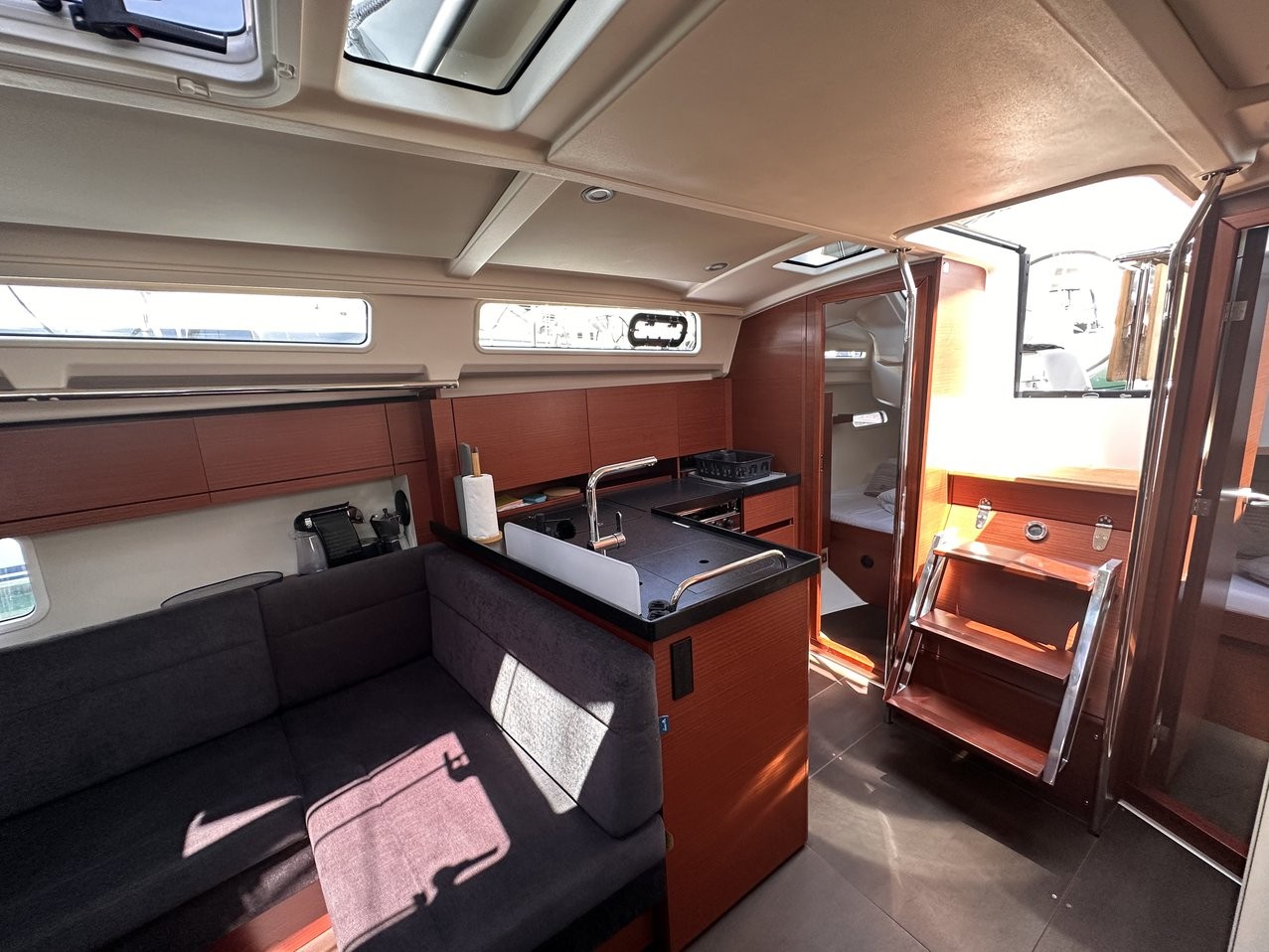 Hanse 388, Calypso | Yacht Charter Croatia