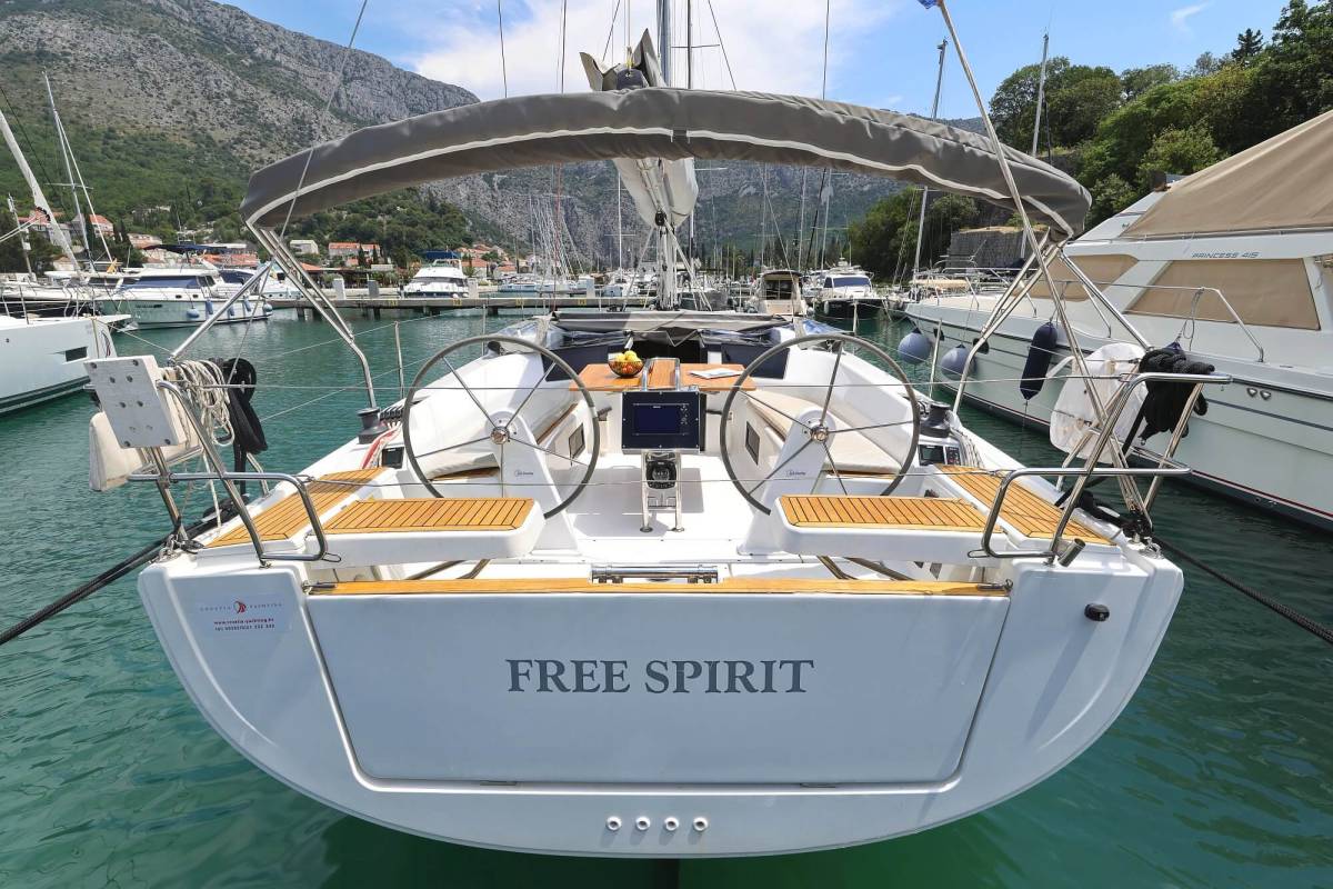 Hanse 388, Free Spirit | Yachtcharter Kroatien