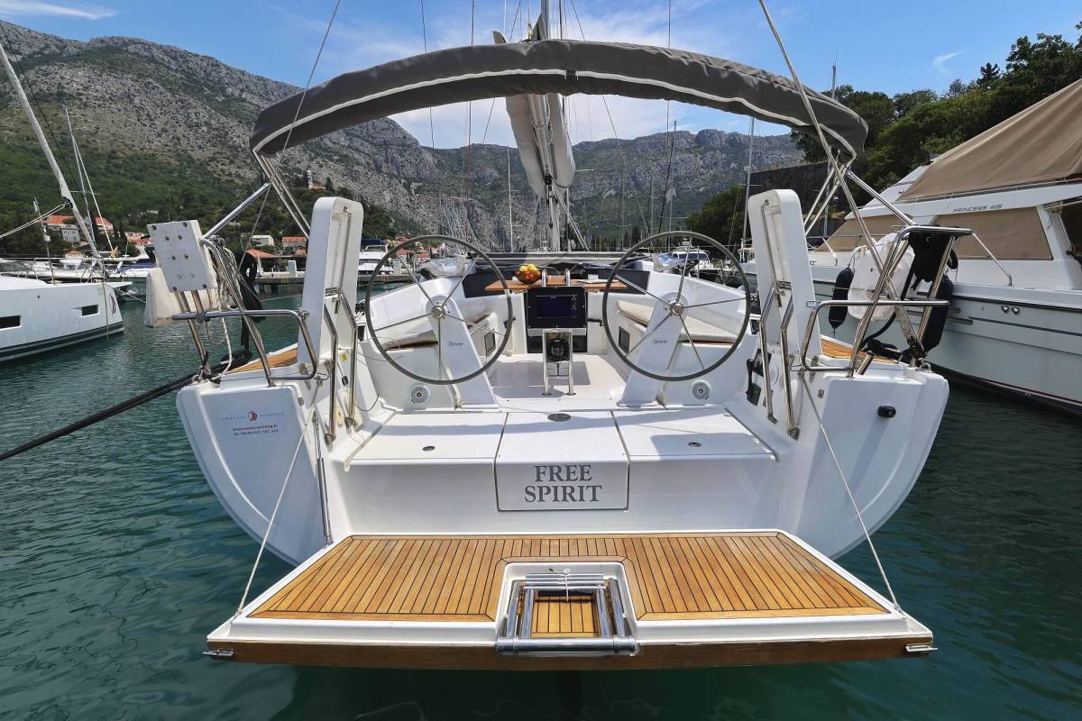 Hanse 388, Free Spirit | Yachtcharter Kroatien