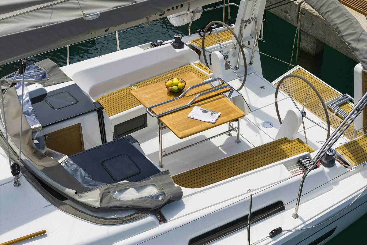 Hanse 388, Free Spirit | Yachtcharter Kroatien