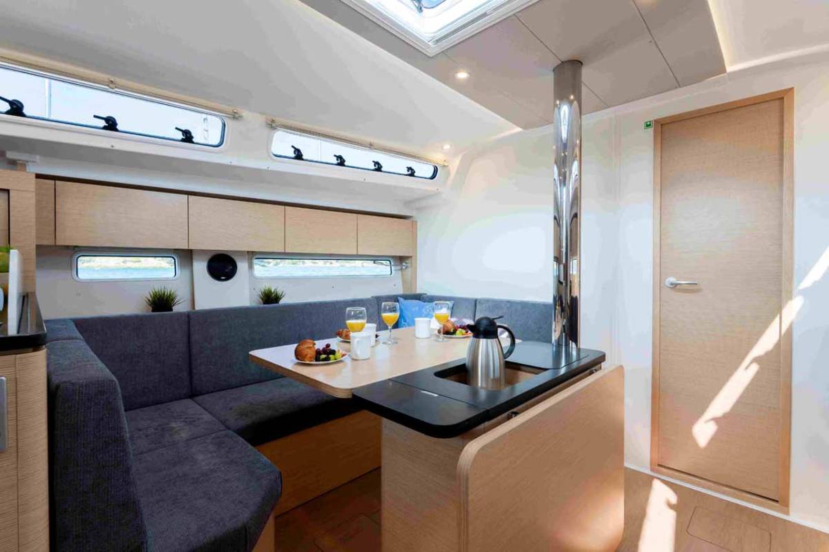 Hanse 410, Mare Sol | Noleggio di Yacht Croazia