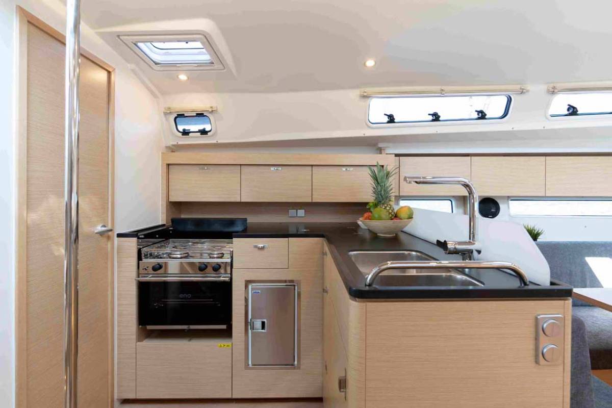 Hanse 410, Mare Sol | Noleggio di Yacht Croazia