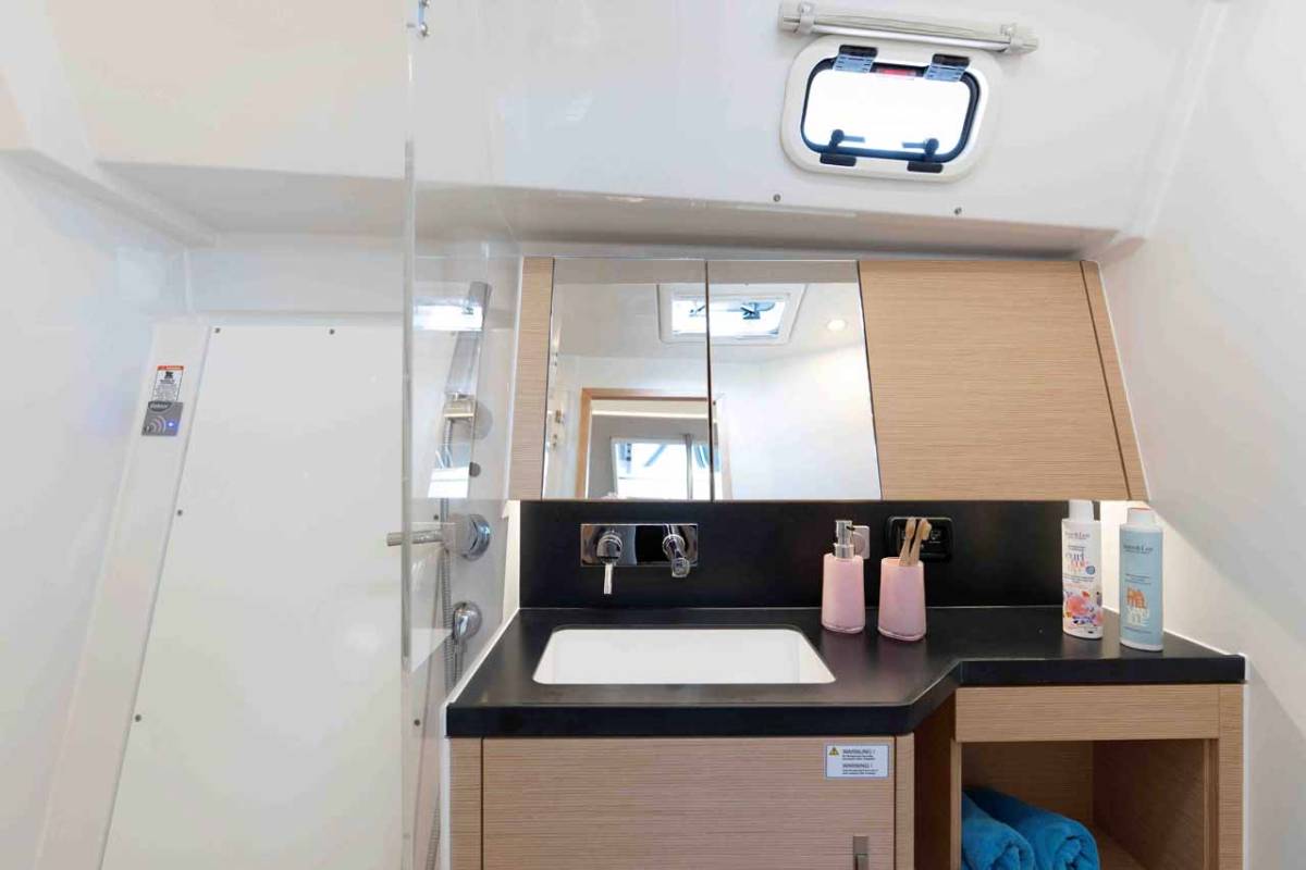 Hanse 410, Mare Sol | Noleggio di Yacht Croazia