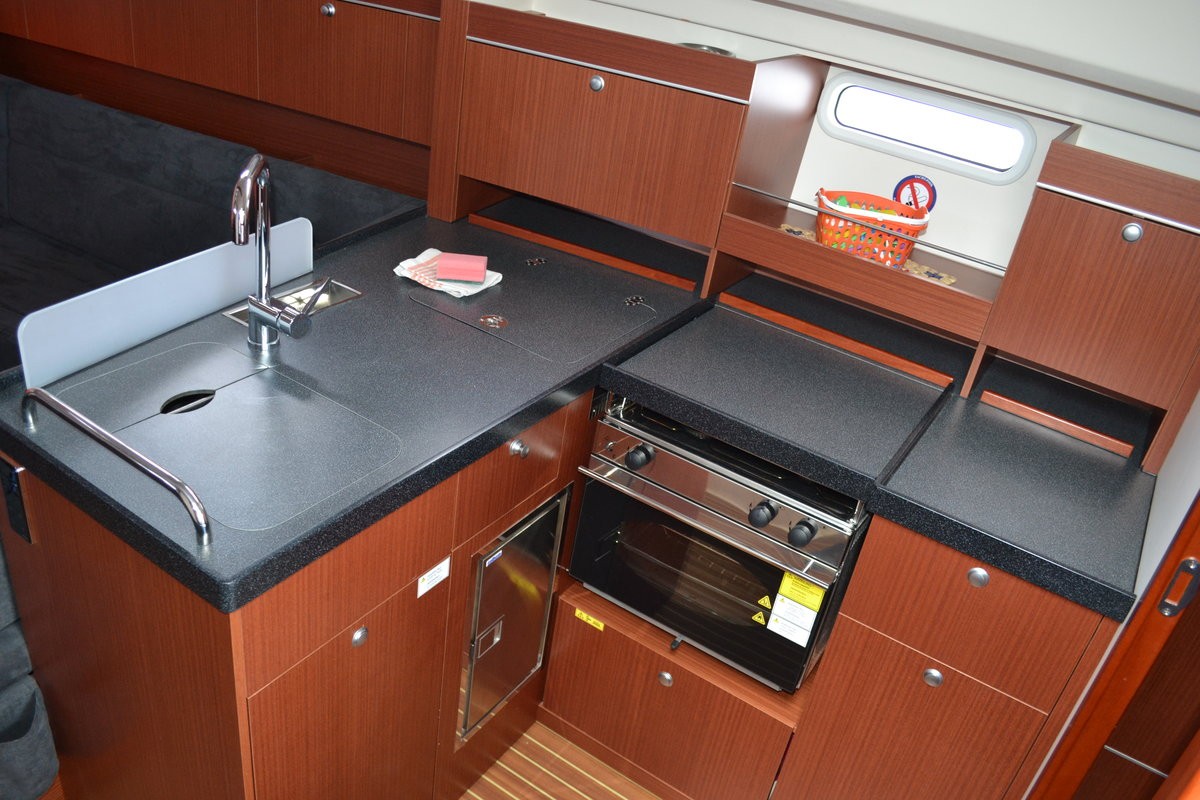 Hanse 415, Vega | Yacht Charter Croatia