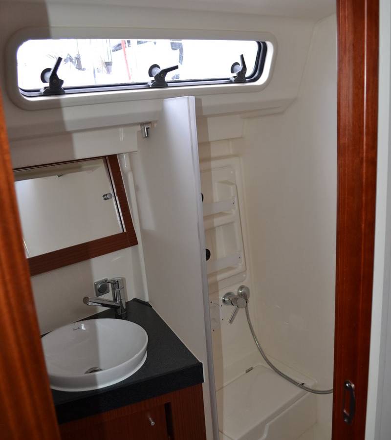 Hanse 415, Vega | Yacht Charter Croatia