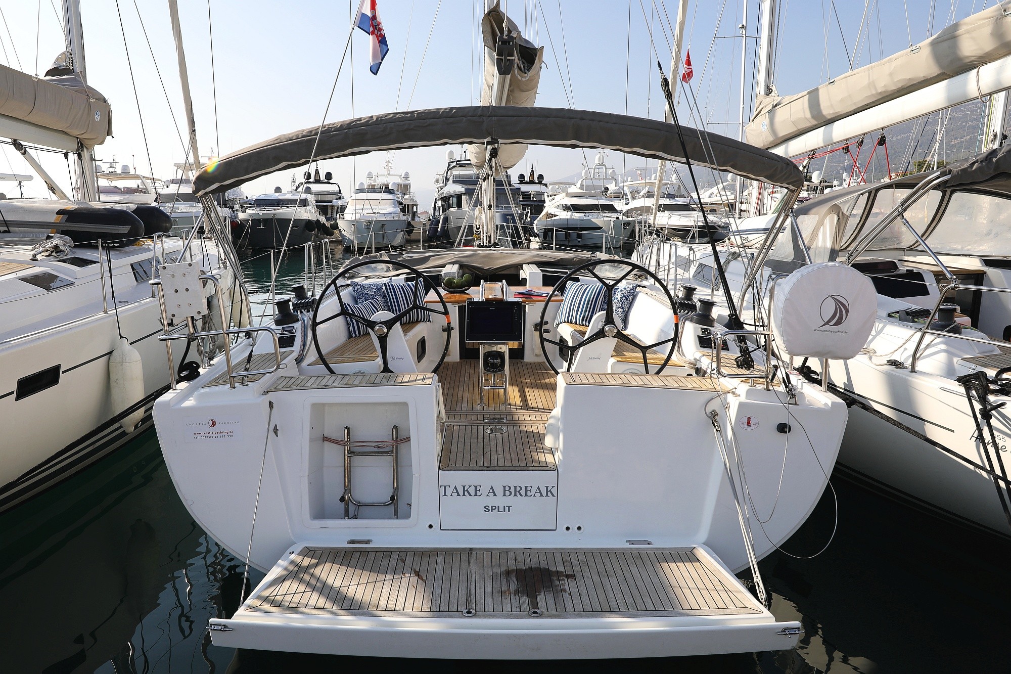 Hanse 415, take a break | Yacht Charter Croatia