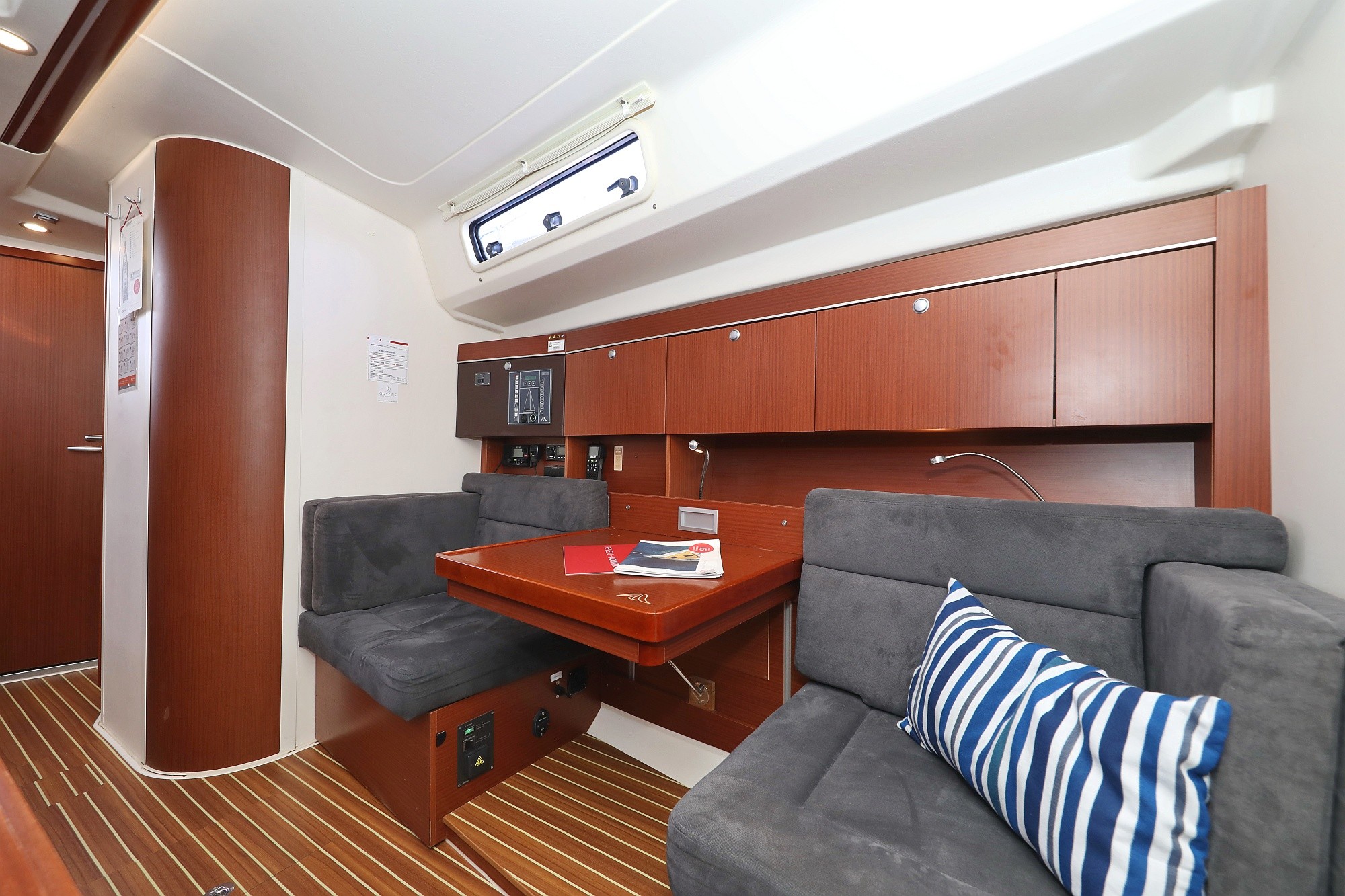 Hanse 415, take a break | Yacht Charter Croatia