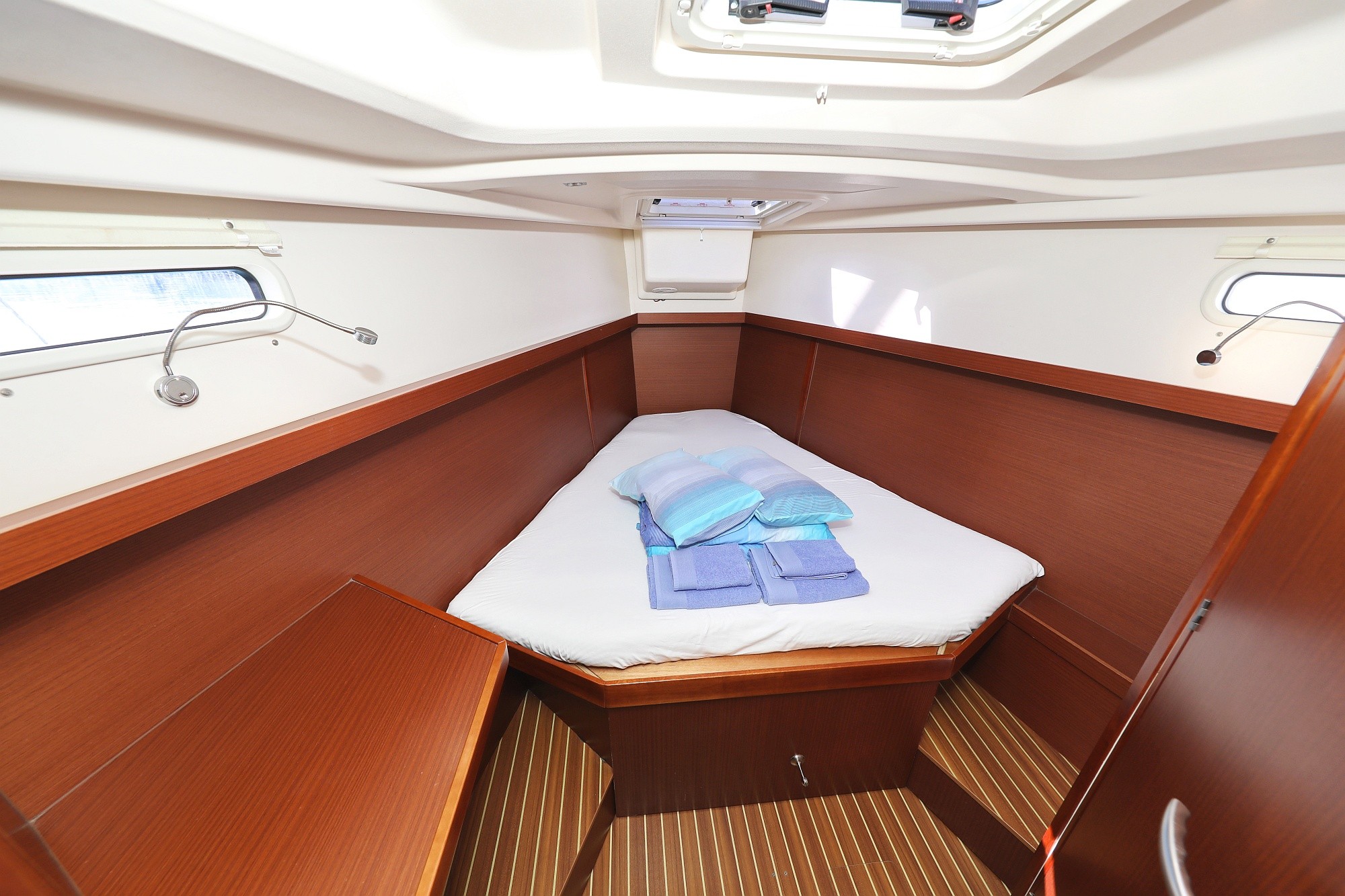 Hanse 415, take a break | Yacht Charter Croatia