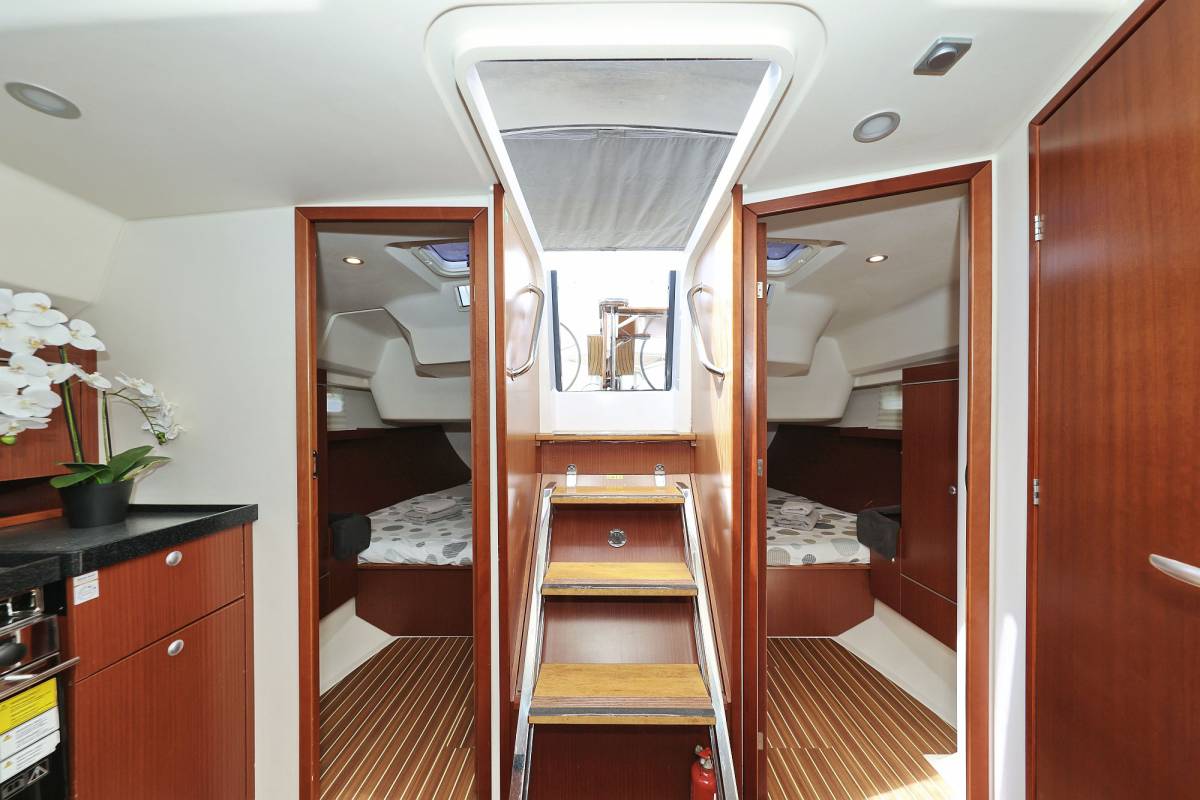 Hanse 415, Natali | Yacht Charter Croatia